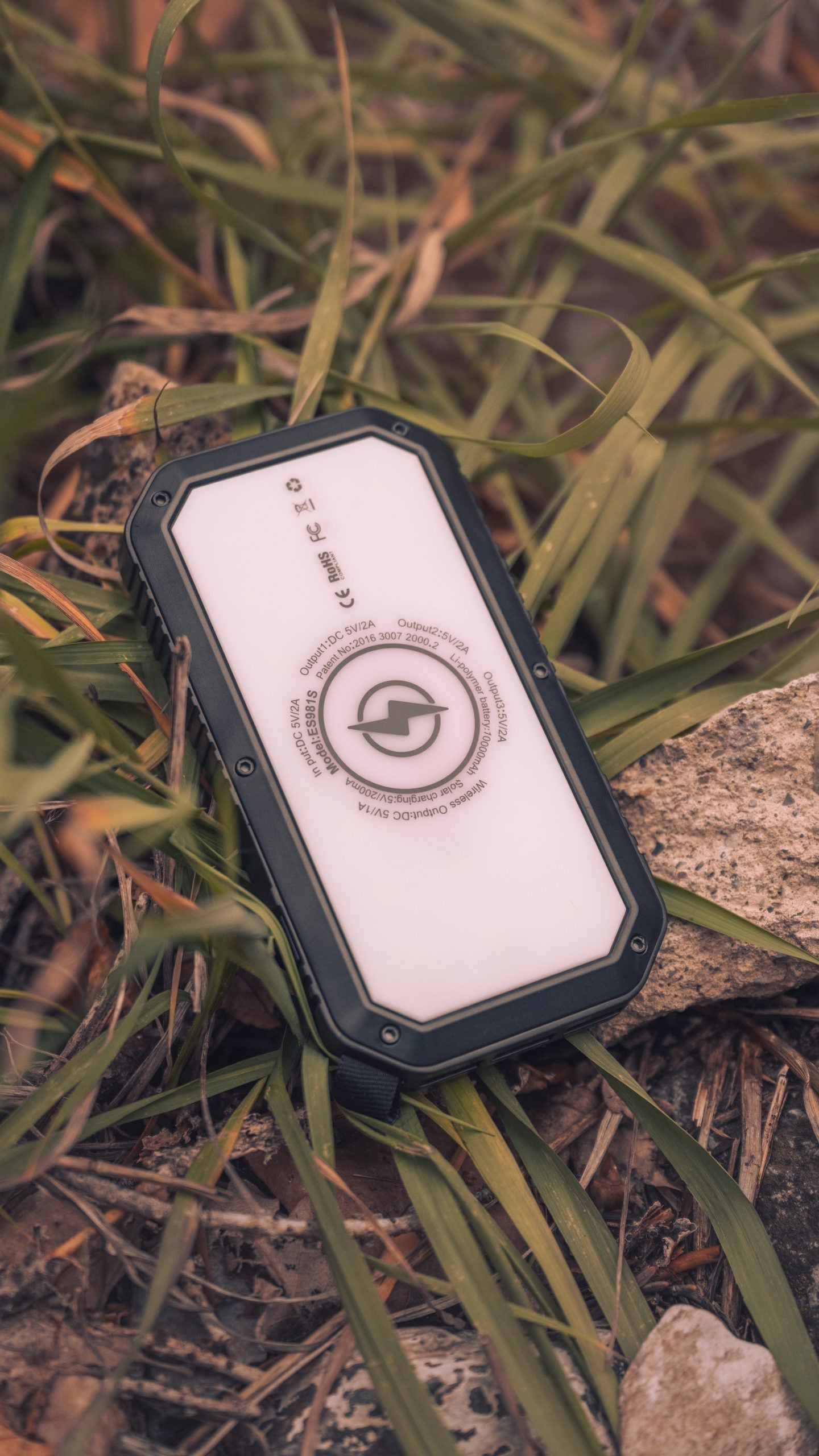 Beakon 10,000 mAh Solar Power Bank — Rugged Multi-Device Charger with LED Light